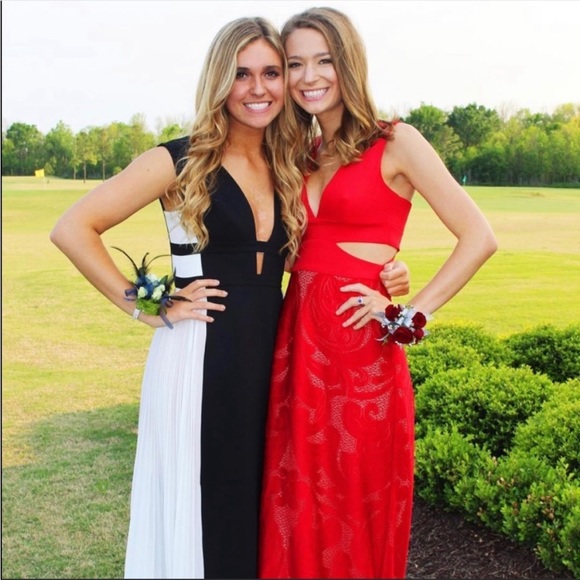bcbgmaxazria prom red cut out lace Maryline dress xs - Picture 2 of 7